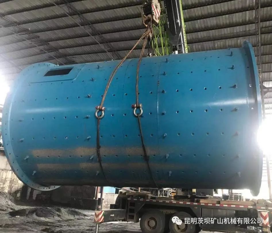 MQG-3600X6000 Ball Mill Successfully Enters the Site for Installation Company news 第1张