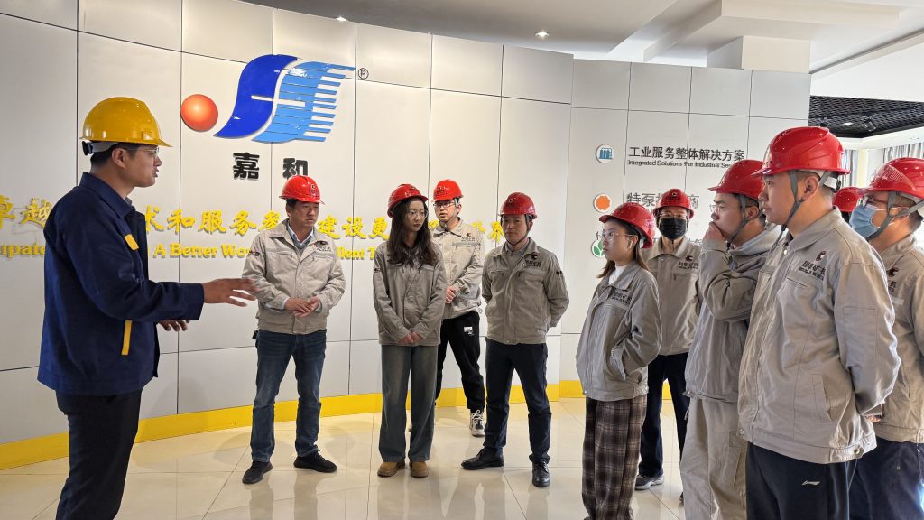 Exploring the Path of Growth, Forging the Future of Mining Machinery: A Study Tour for Reserve Cadres and New Employees at Ciba Diggins Machinery Company news 第2张