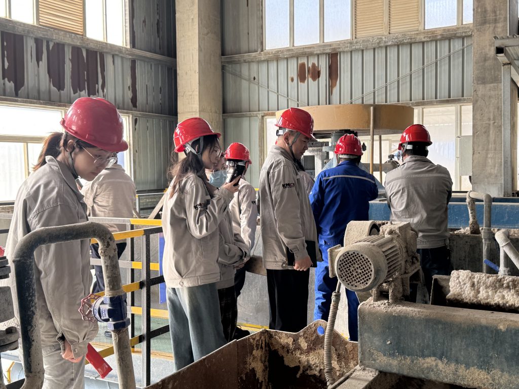 Exploring the Path of Growth, Forging the Future of Mining Machinery: A Study Tour for Reserve Cadres and New Employees at Ciba Diggins Machinery Company news 第12张