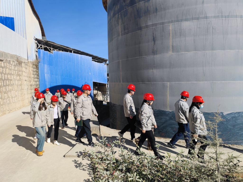 Exploring the Path of Growth, Forging the Future of Mining Machinery: A Study Tour for Reserve Cadres and New Employees at Ciba Diggins Machinery Company news 第16张