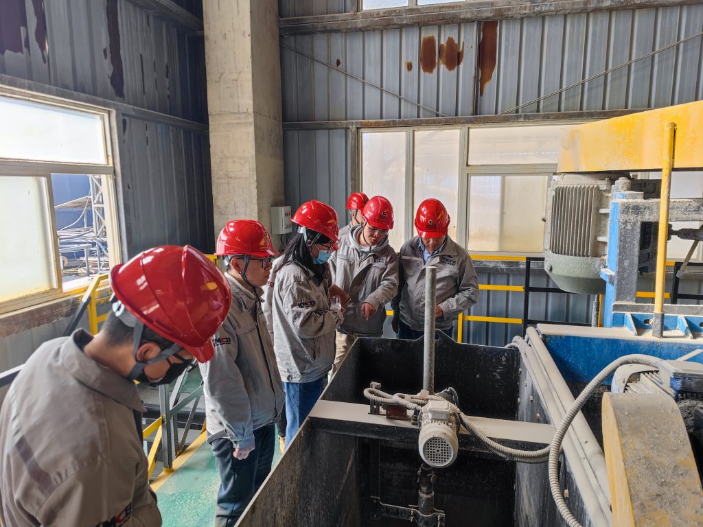 Exploring the Path of Growth, Forging the Future of Mining Machinery: A Study Tour for Reserve Cadres and New Employees at Ciba Diggins Machinery Company news 第15张